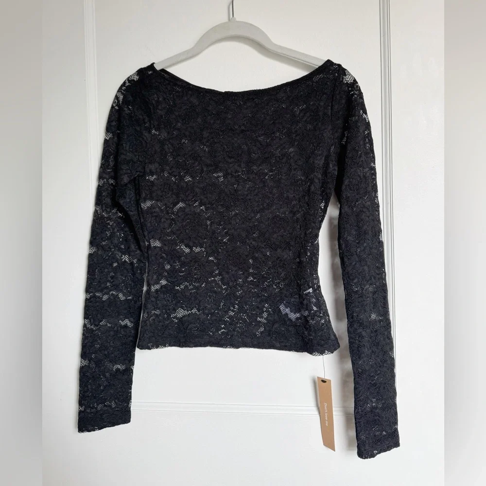 NEW with tags, Reformation Adriano Lace Knit Top – Black